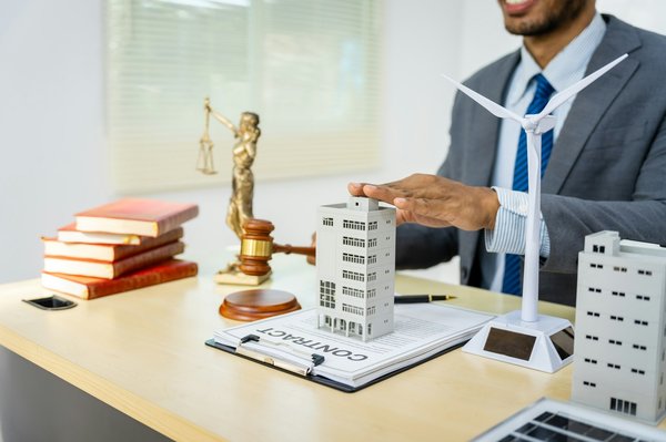 Services personnalisés d'un avocat droit urbanisme